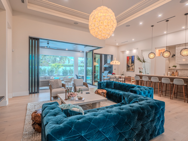 Luxurious Naples Getaway - Custom Design Home with Pool & Spa